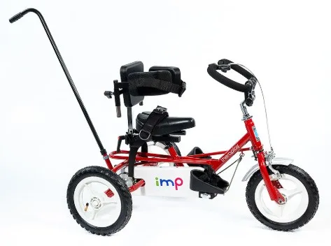 Triciclo adaptado IMP rojo con respaldo, soporte de tronco y barra de acompañante